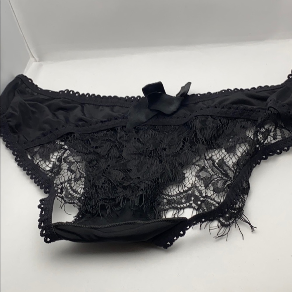 Black lace panties